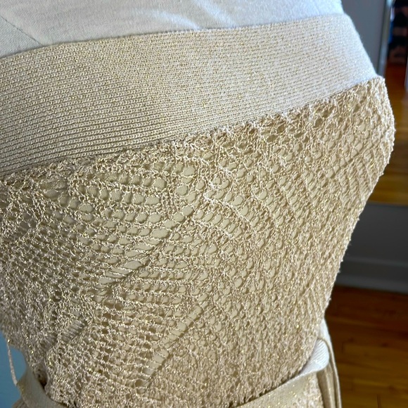 NWOT  bebe Metallic Gold Mini Crochet-Knit Halter A-Line Belted Dress, Size M - Picture 3 of 16